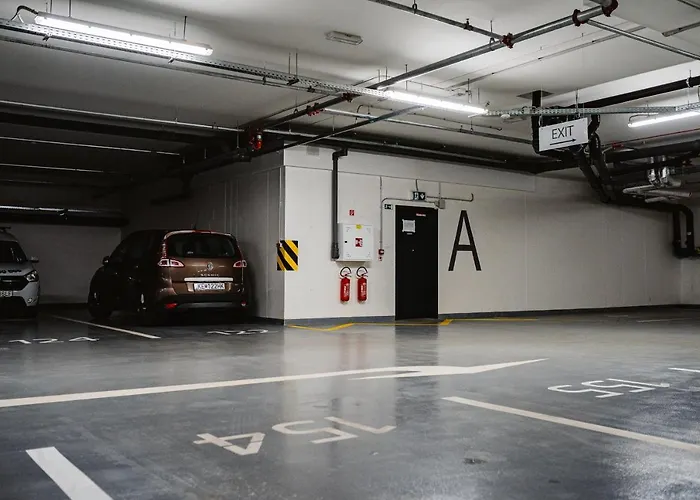 Ah Radnica Free Parking كَشّا