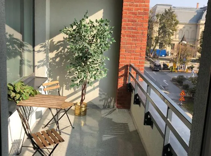 Ah Radnica Free Parking * كَشّا